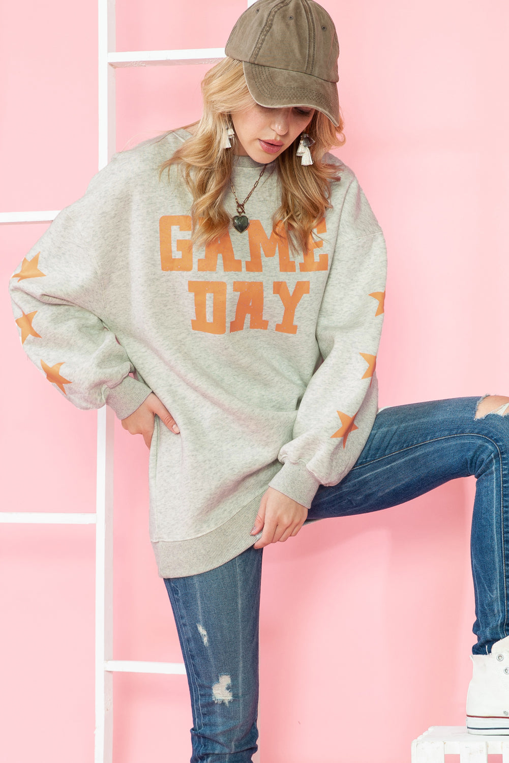 Black Lettering Game Day Print Star Sleeve Sweatshirt